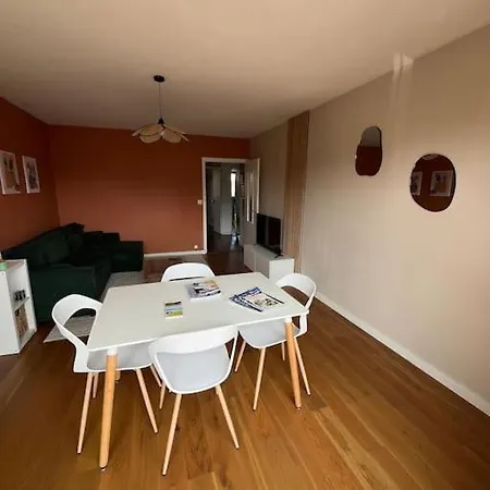 Appartement Chaleureux, Ensoleille Avec Parking Gratuit Caen Exterior photo